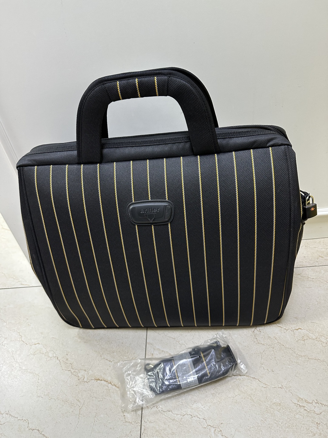 Сумка Antler текстиль мультиколор 50 л
