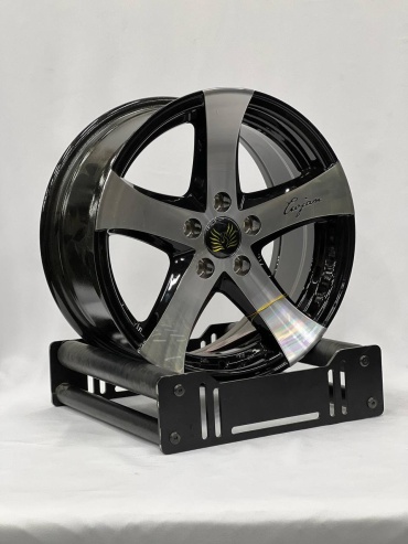 Bai Wheels 5844 7x15/5x100 D67.1 ET35 4 диска черный, серебристый