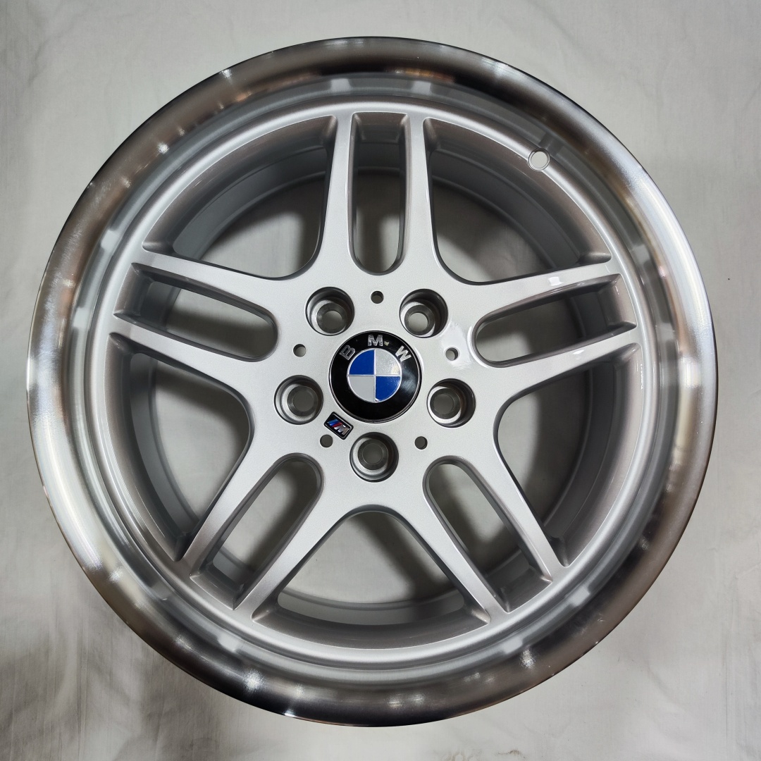 Wheels 141 8/9x17/5x120 D74.1 ET13.25 4 диска серебристый