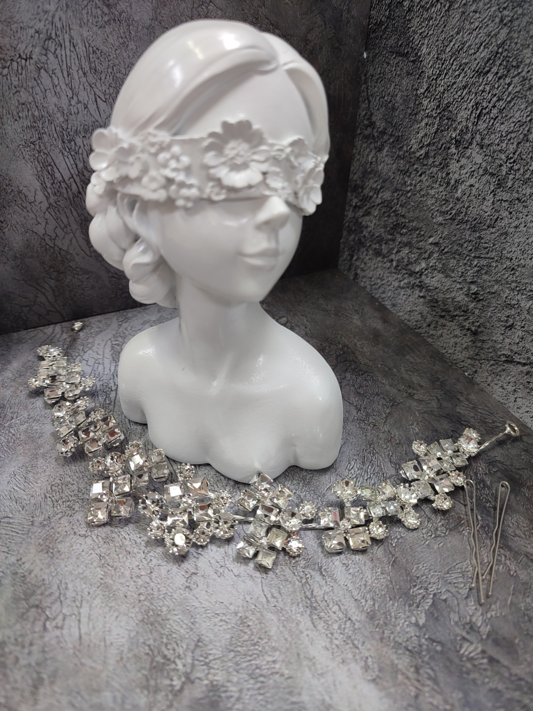Диадема Fashion Jewelry L белый