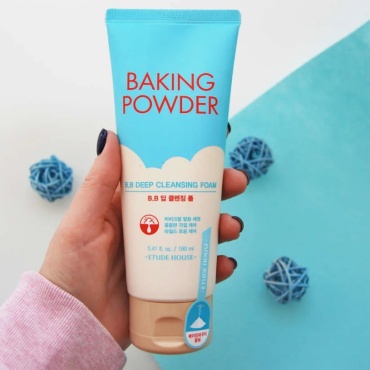 Etude House Baking Powder B.B Deep пенка 160 мл