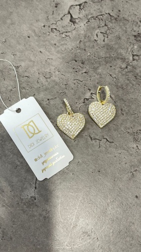 Серьги DiDi Jewelry титан, стразы