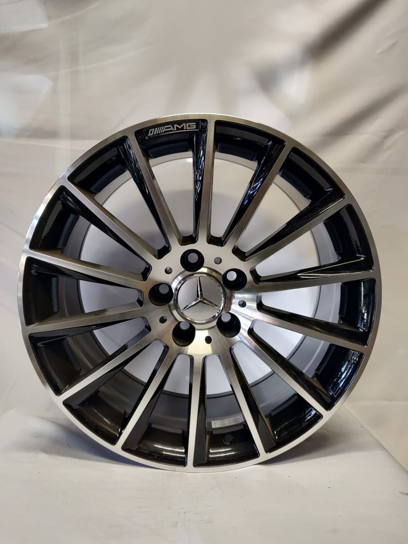 Wheels 26 8.5x19/5x112 D66.6 ET35 черный