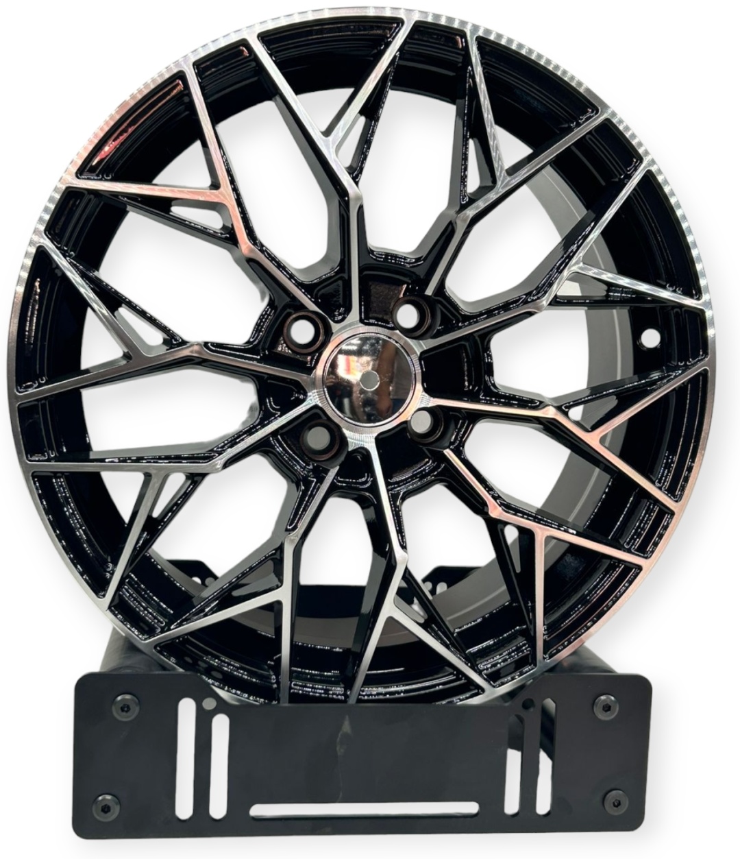 LKN 4283 7x16/4x100 D67.1 ET35 4 диска черный, серебристый