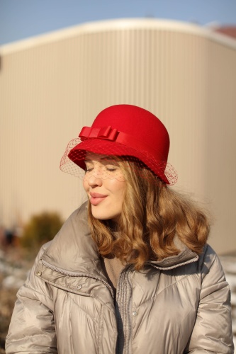Шляпа Sara Hats размер универсальный, красный