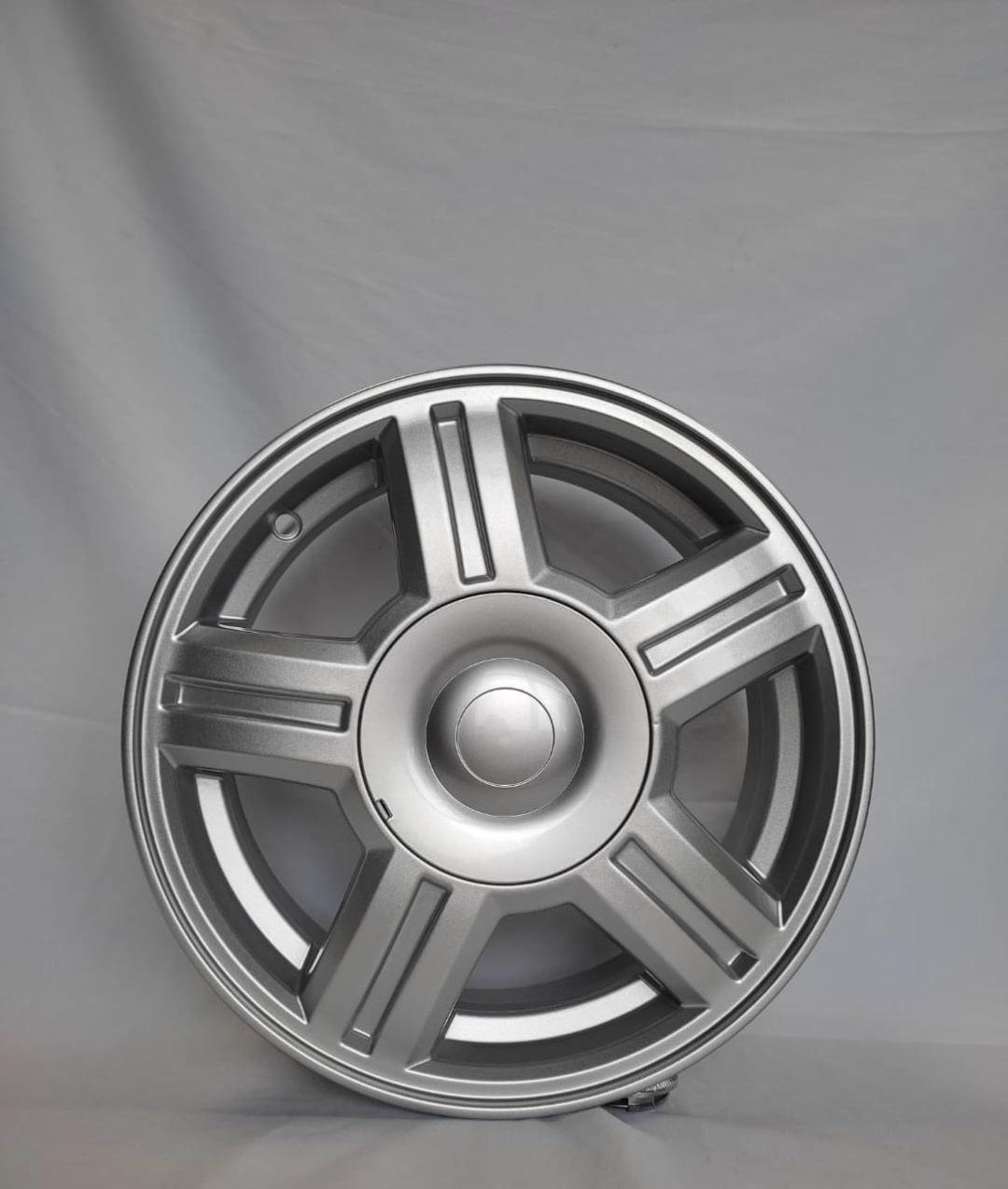 RS 1163 6x16/4x98 D58.6 ET35 серебристый