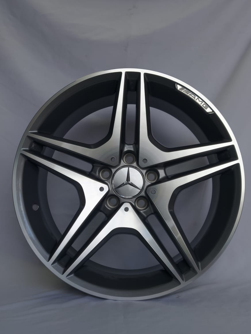 RS 561 8.5x18/5x112 D66.6 ET35 графит