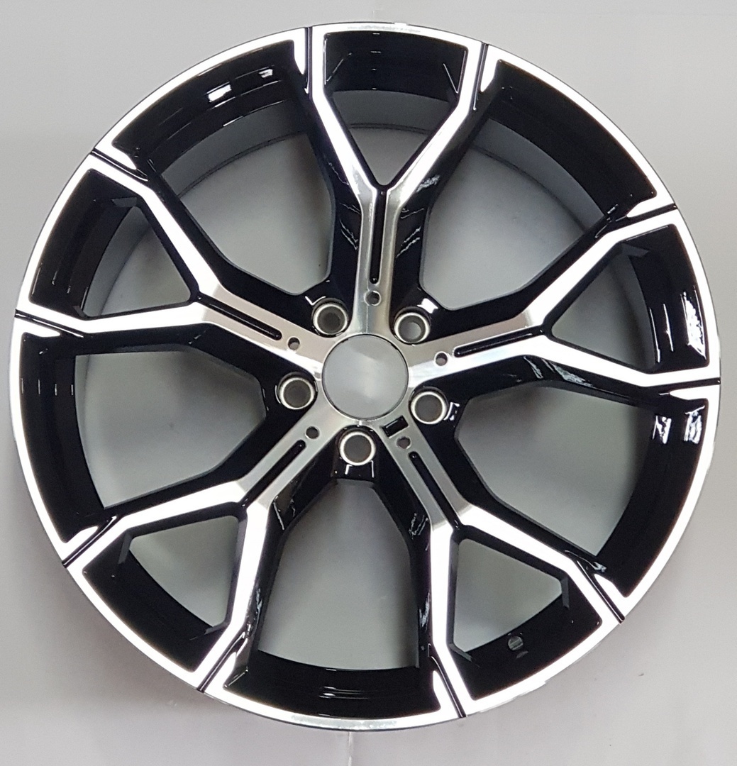 Wheels 5497 9/10.5x20/5x112 D66.6 ET35 черный, серебристый