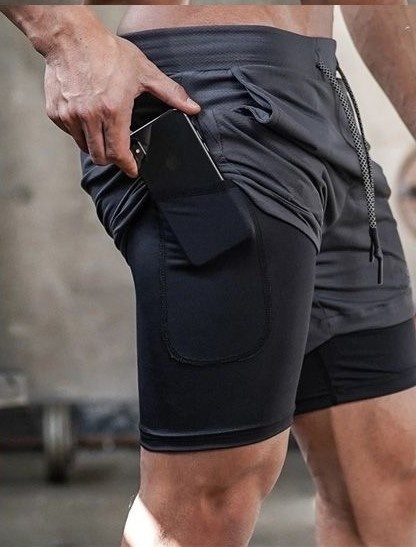 Спортивные шорты черный, серый