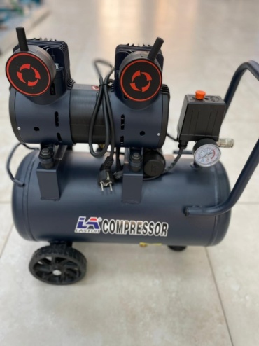 Компрессор безмасляный Laston 1500-30-1