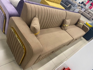 Диван прямой EuroStyle Мадрид, 380х90 см, обивка микровелюр, светло-коричневый
