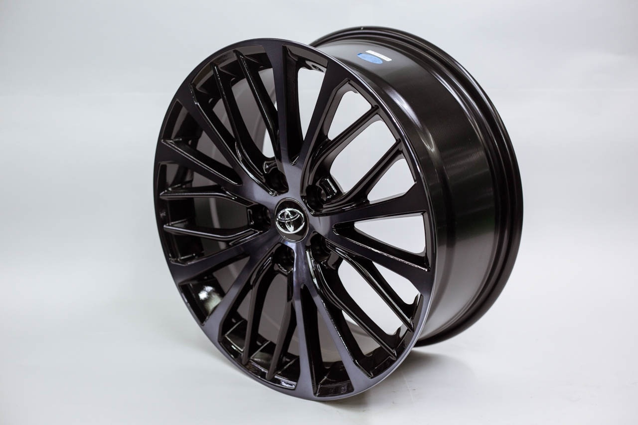 Toyota 5311-18 8x18/5x114.3 D60.1 ET45 черный