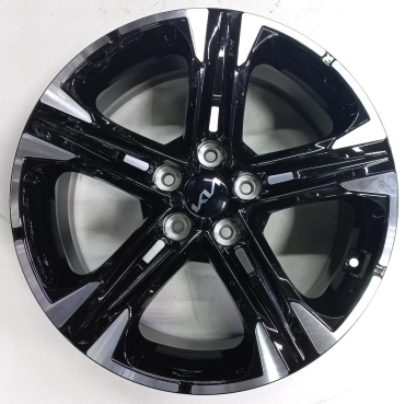KIA KIA 18948 7.5x18/5x114.3 D67.1 ET50.5 4 диска черный, серебристый