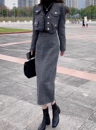 Костюм деловой Fashion серый