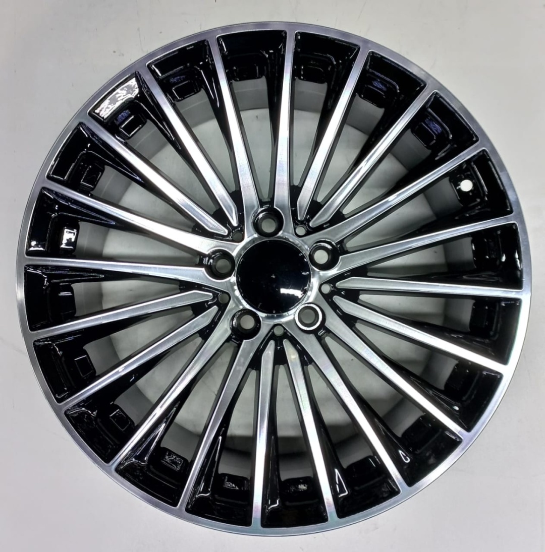 Mercedes-Benz Mercedes Benz 1181 8.5x18/5x112 D66.6 ET40 черный, серебристый