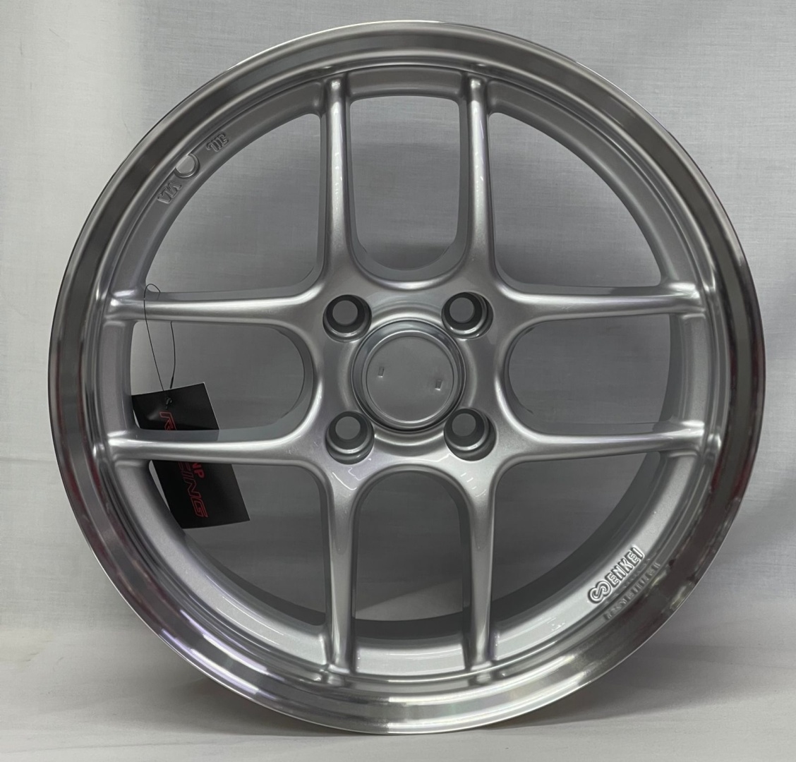 SSM 155 7x15/4x100 D73.1 ET35 серебристый