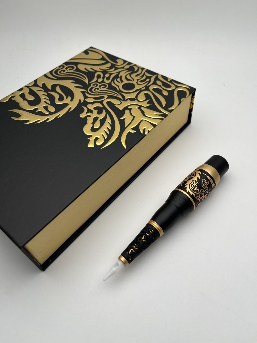 Тату-машинка Bella Dragon Gold роторная 10000