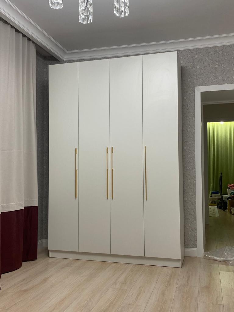 Распашной шкаф 9395202120232022, 160x240х48 см, белый