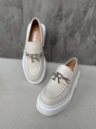 Лоферы Истерика shoes бежевый