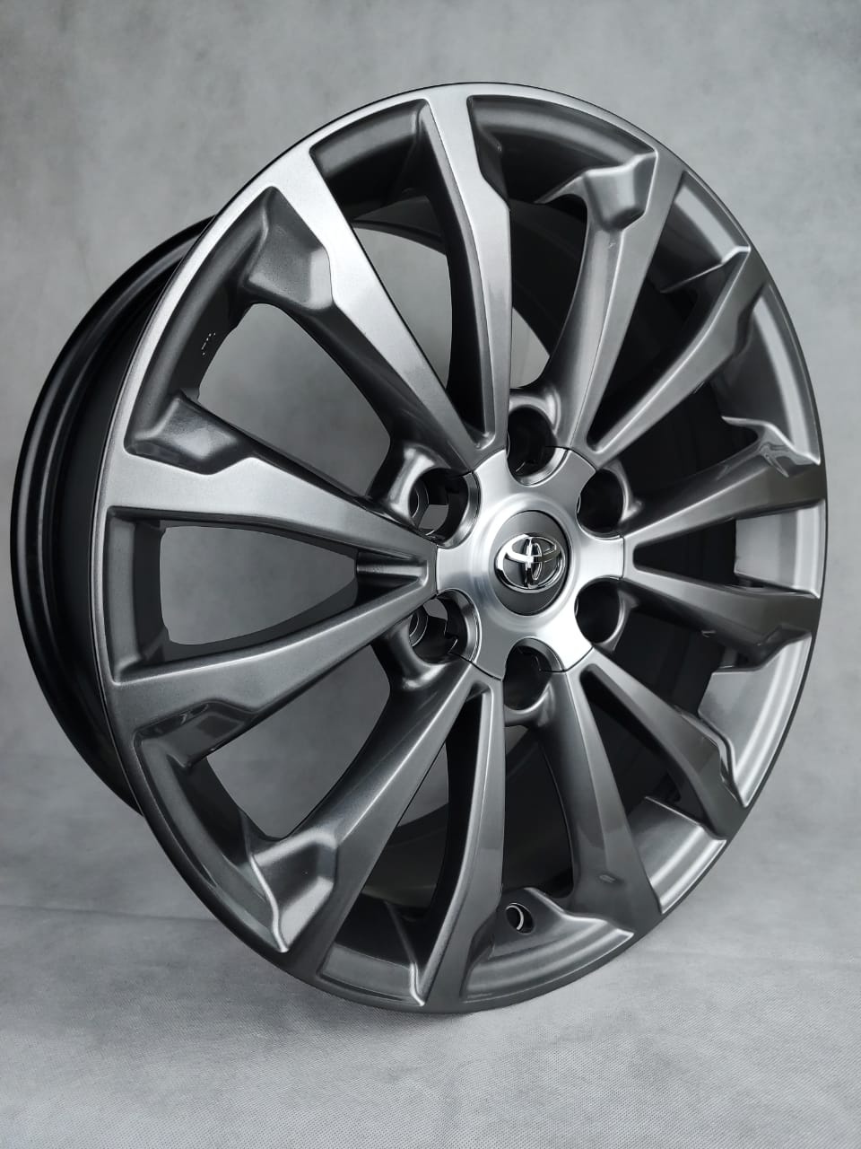 Toyota 5312 7.5x18/6x139.7 D106.1 ET25 графит