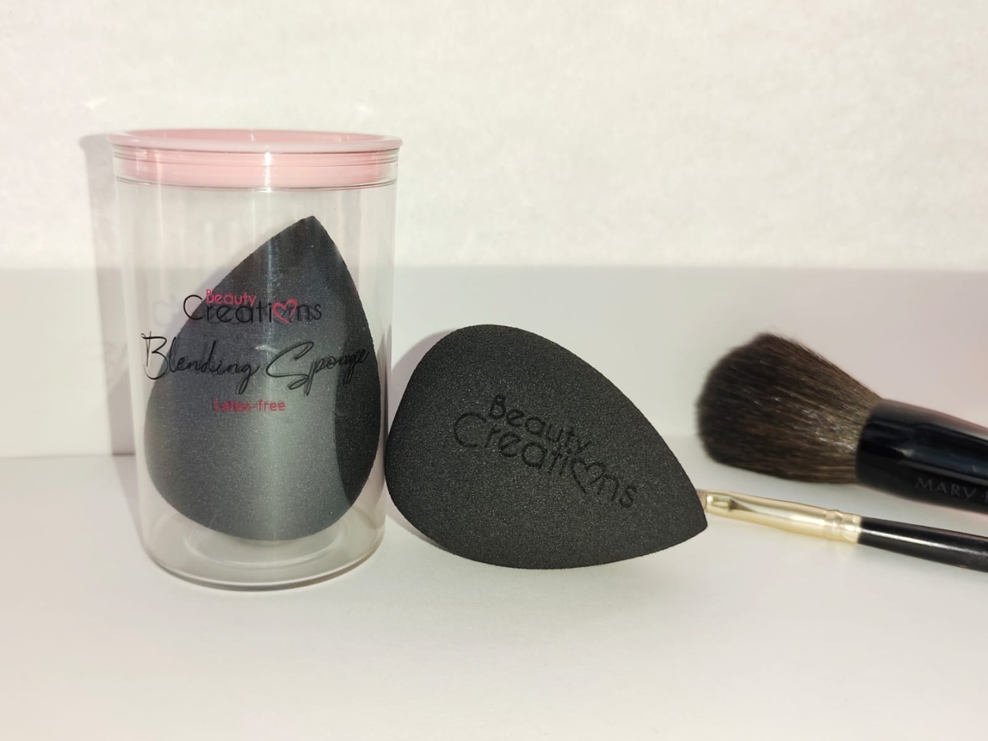 Beauty Creations спонж капля поролон 1 шт