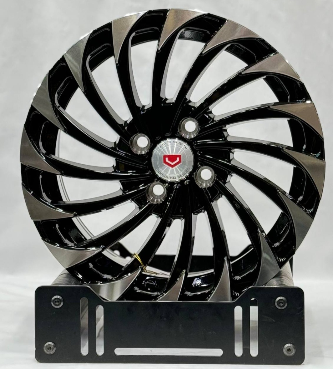 RS 0045 6.5x15/4x100 D67.1 ET35 4 диска черный, серебристый