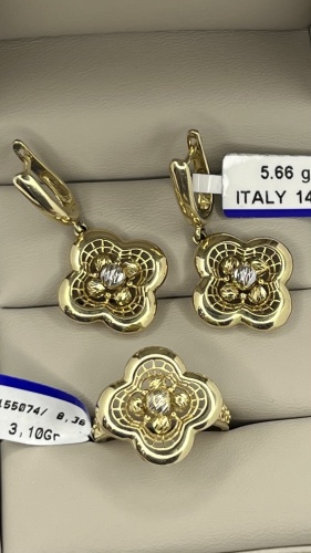 Italy Gold Желтое золото Италия вес 8.46 г золото, без вставок