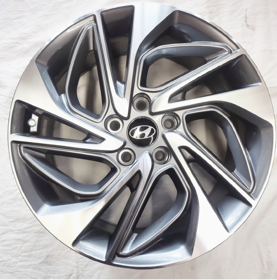 ACQ 5518 7.5x18/5x114.3 D67.1 ET51 черный, серебристый