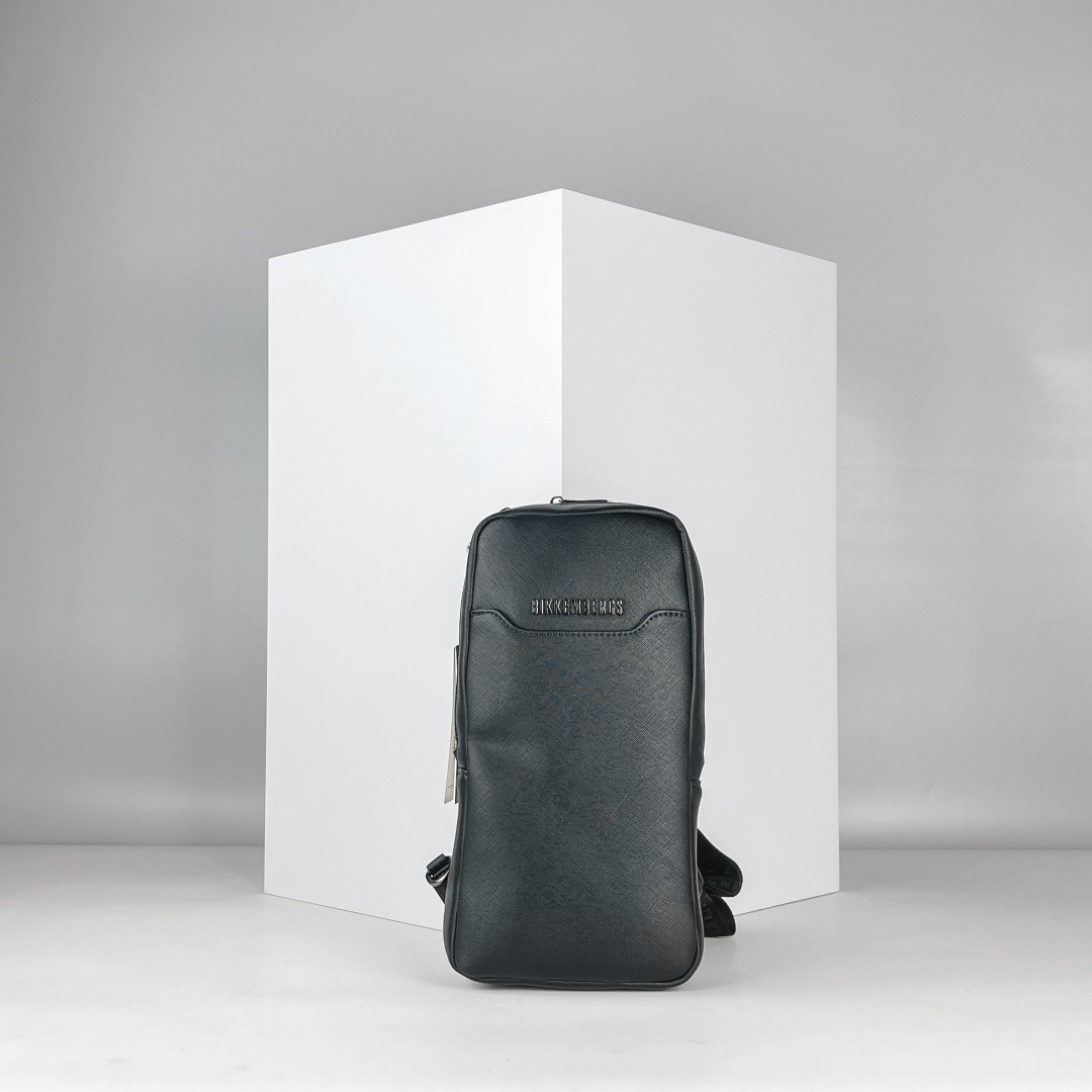 Сумка слинг Bikkembergs экокожа черный