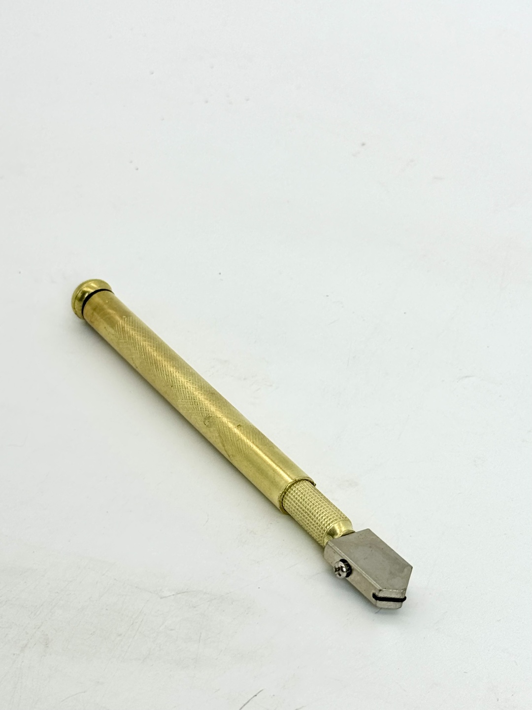 Spark Lux роликовый стеклорез SL-059
