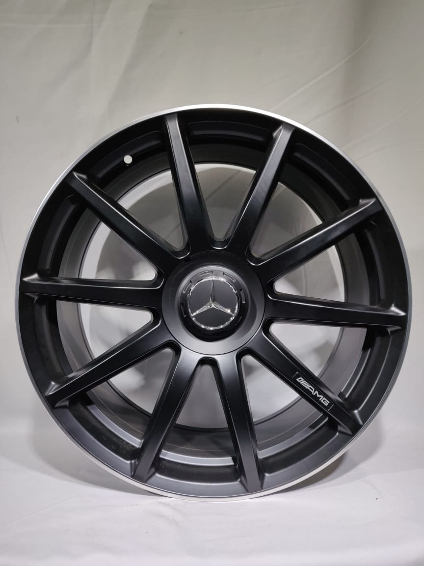 RS 272 8.5x20/5x112 D66.6 ET35 черный