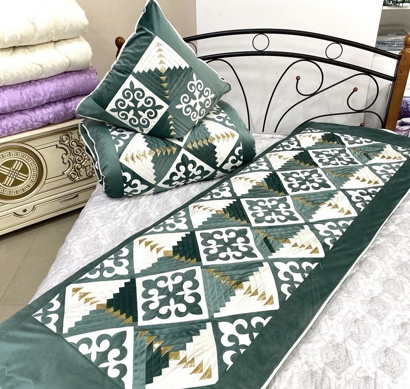 Комплект корпе с подушками 220x80 см, вата, зеленый
