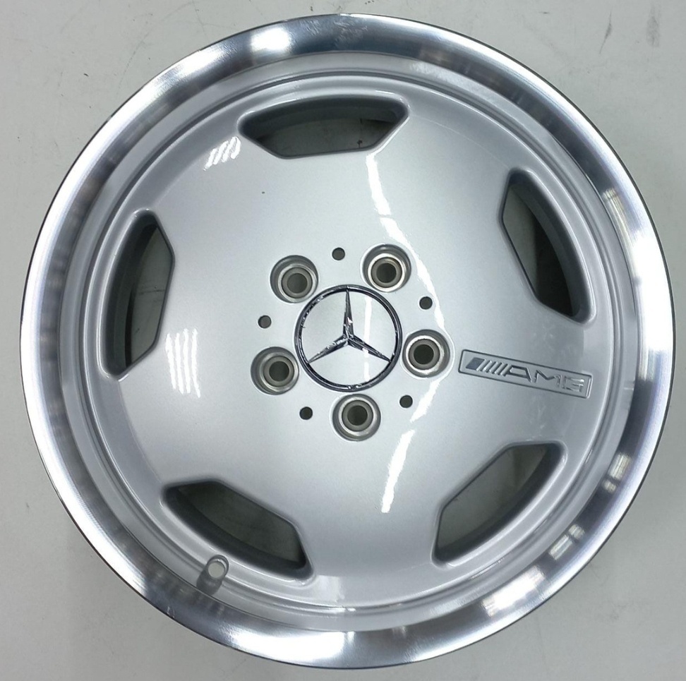 Mercedes-Benz 270 7.5x16/5x112 D66.6 ET35 серебристый