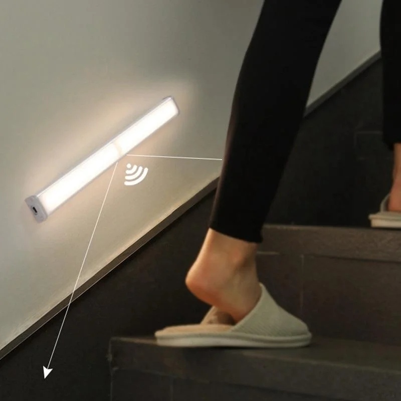 Светильник потолочный LED белый