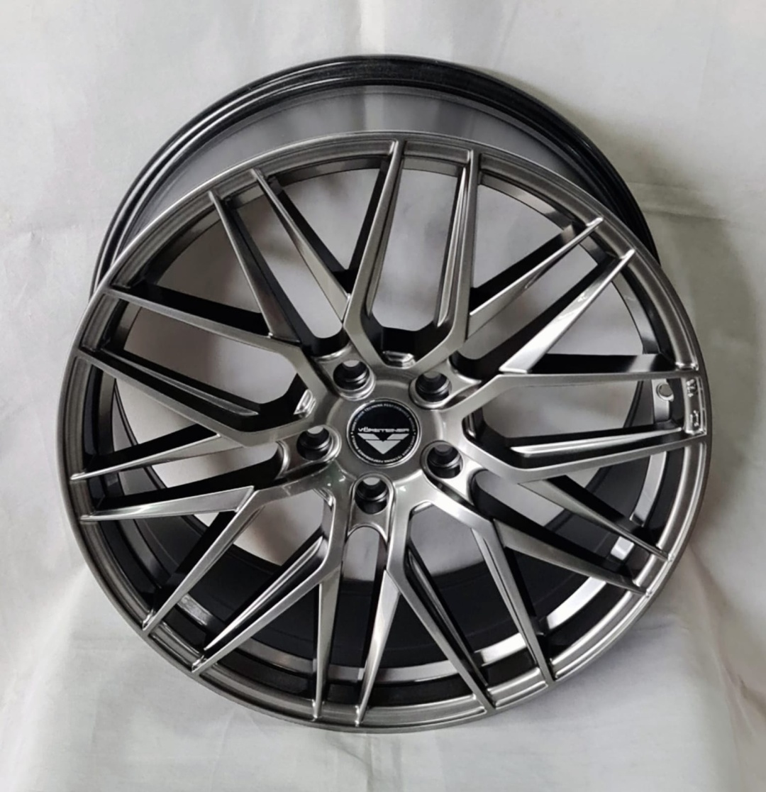 Vorsteiner 288-X23 8.5x19/5x114.3 D73.1 ET35 графит