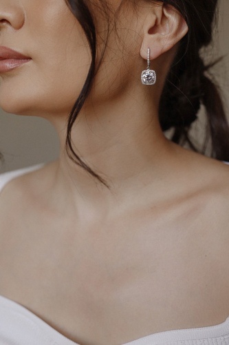 Серьги Aylin silver MU425 вес 7 г серебро, муассанит
