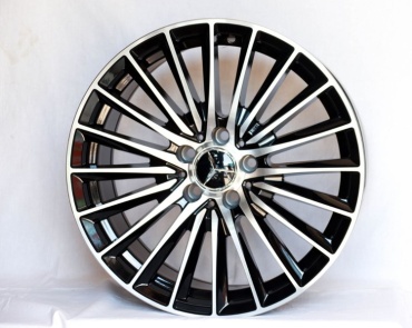 Replica 11999222 8x18/5x112 D66.6 ET35 4 диска черный, серебристый
