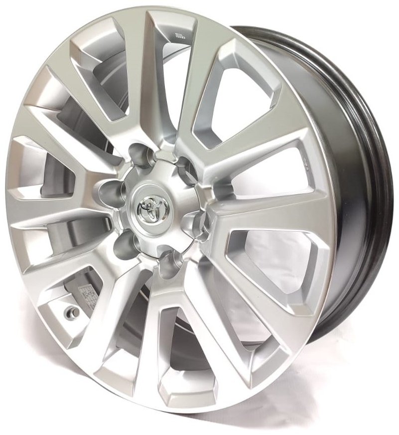 Toyota 5881 7.5x18/6x139.7 D106.1 ET25 серебристый
