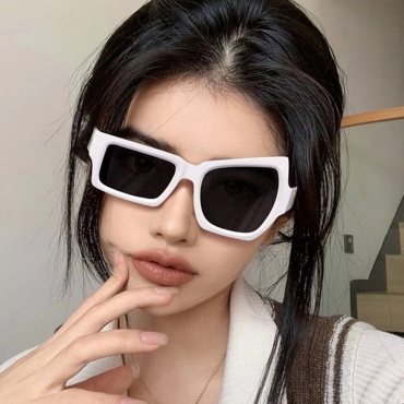 FASHION нестандартные однотонные