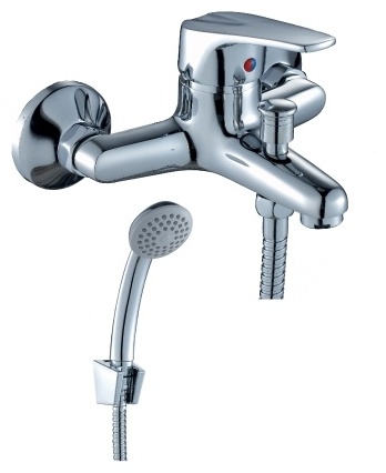 Смеситель для ванны с душем Rossinka Silvermix D40-31, однозахватный