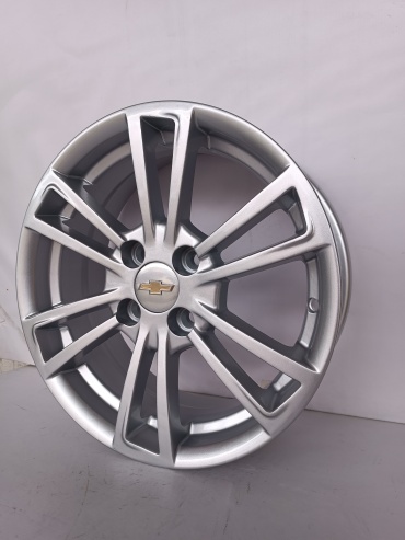 HP Wheels 332 6x15/4x100 D56.1 ET39 4 диска серебристый