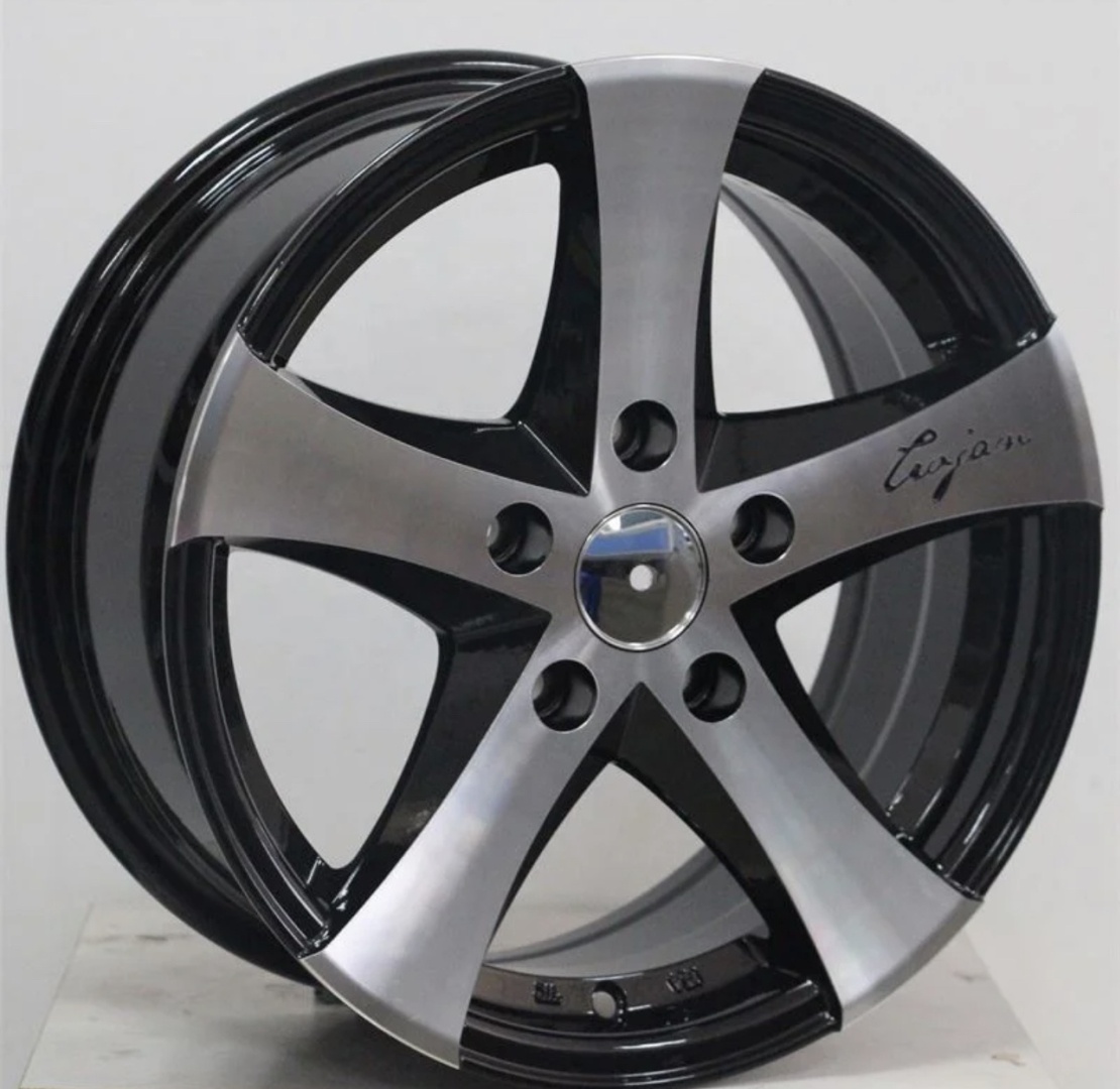 ACQ BK5843 7x15/4x100 D67.1 ET30 черный, серебристый