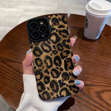 Чехол для Apple iPhone 15 Pro рисунок