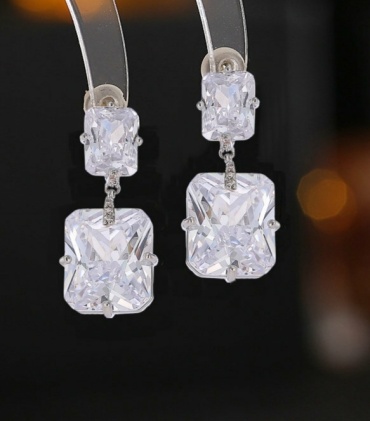 Серьги LoLo Crystals бижутерный сплав, цирконий