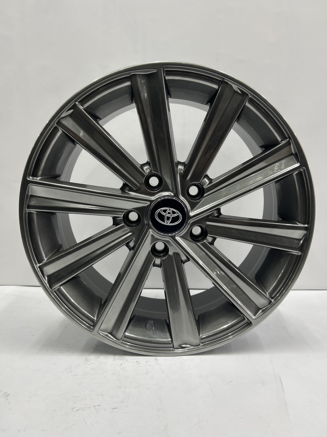 SSM 456 6.5x16/5x114.3 D60.1 ET35 графит