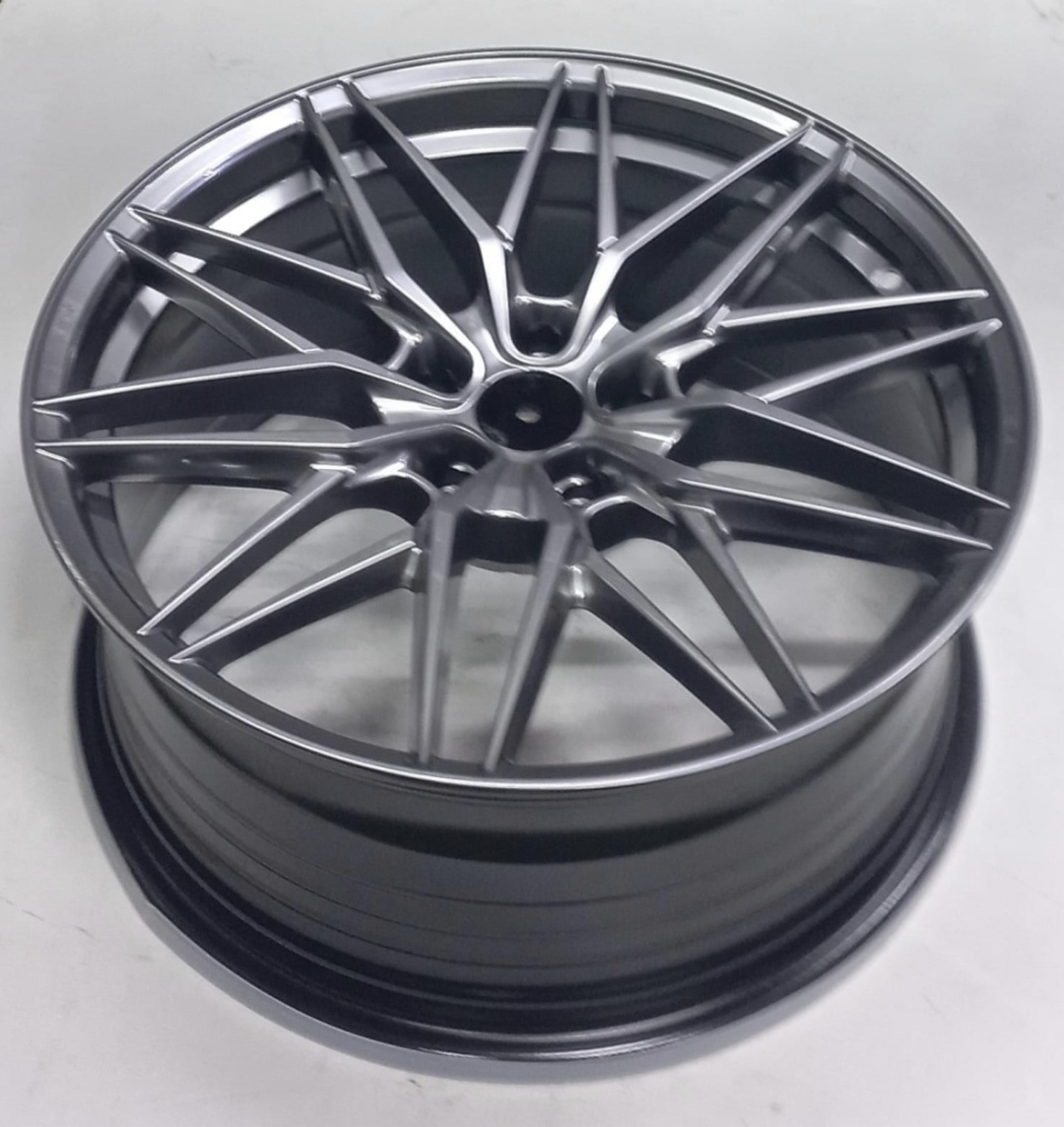 G312 8.5x19/5x114.3 D73.1 ET35 4 диска графит