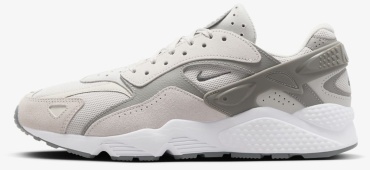 Кроссовки Nike Huarache бежевый