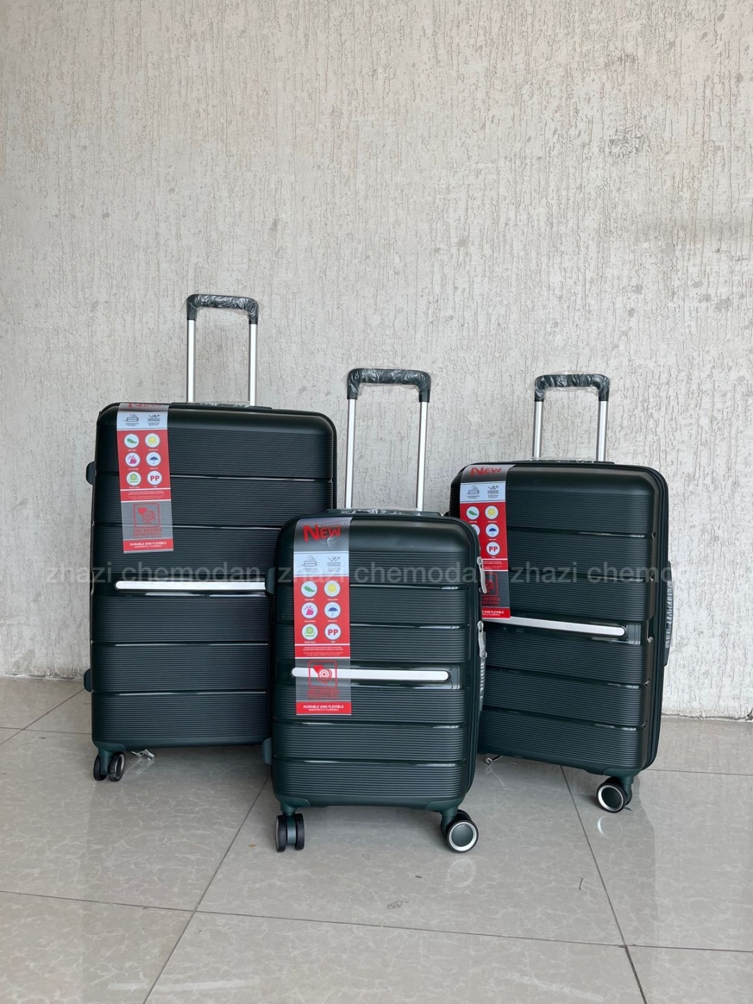 Комплект чемоданов omybag полипропилен 220 л зеленый