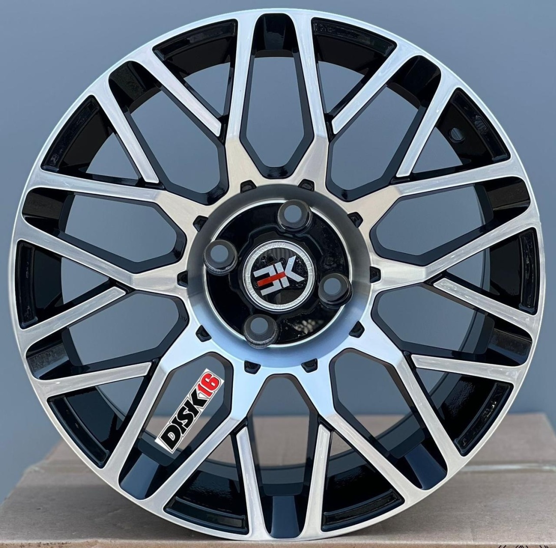 RNO 5176 7x16/4x100 D67.1 ET35 черный, серебристый