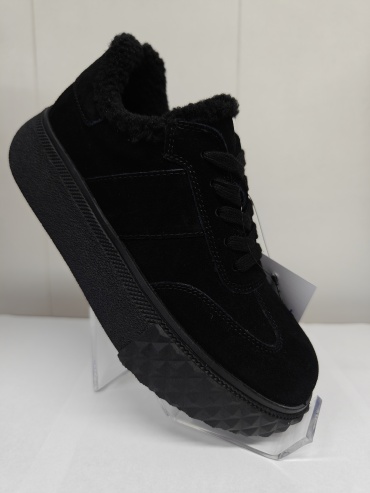 Кроссовки QuQi Shoes Кроссовки черный